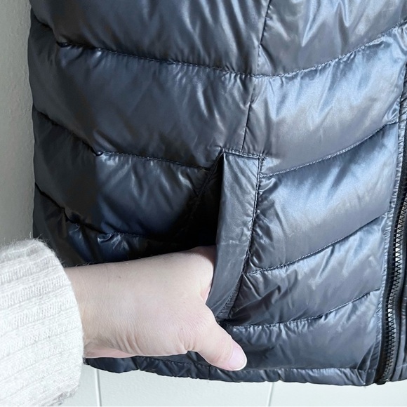 Calvin Klein Women’s Black Mixed Media Duck Down Quilted Knit Puffer Vest Sz Lg - Picture 6 of 9